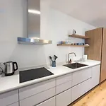 Blue Palace 5d Tirabora Short Rent, Con Parcheggio Privato شقة ترييستي