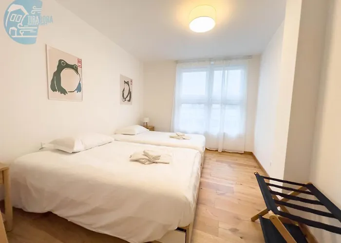 Blue Palace 5d Tirabora Short Rent Apartman *